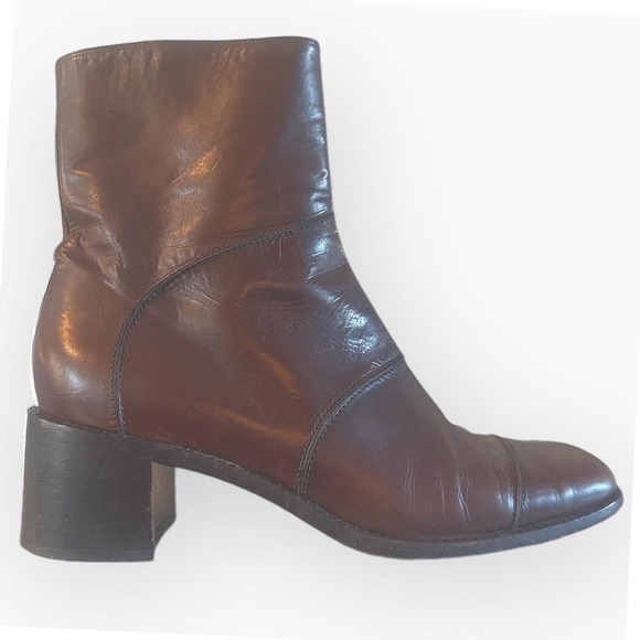 Bally Vintage Brown Leather Square Toe Block Heel Ankle Boots Women's 7.5 M - Picture 2 of 7